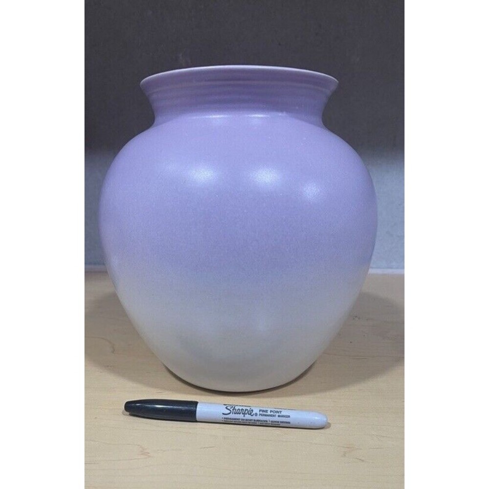 VEB Haldensleben German Pottery # 2984AA Vase Vintage Decor 8.5 x 6.5 x 6